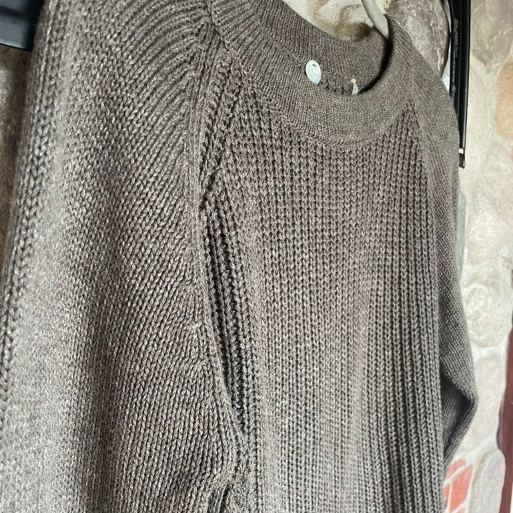 LIKE NEW - Margaret O'Leary - Olive Green Cashmere Sweater - Size L